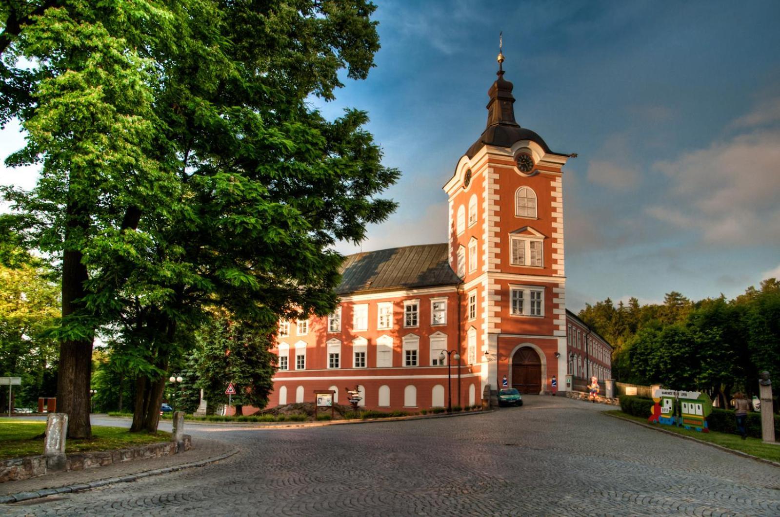 Hotel Berger Kamenice nad Lipou Kültér fotó