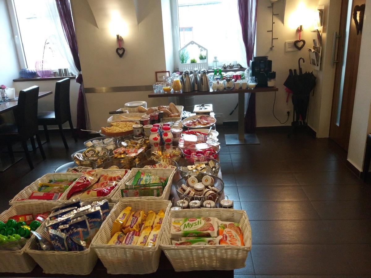 Hotel Berger Kamenice nad Lipou Kültér fotó